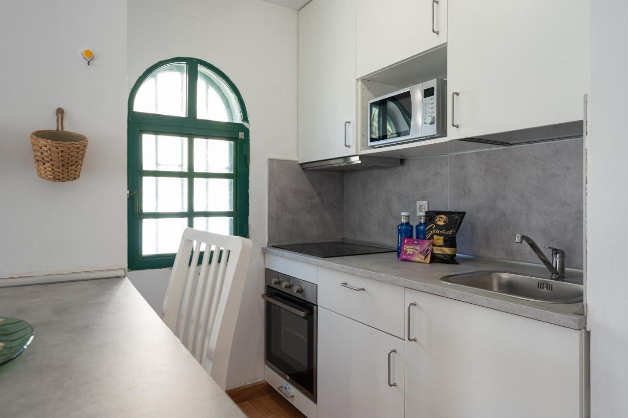 Homeforguest Apartment With Pool And Terrace 1 Min From The Beach Corralejo Bagian luar foto