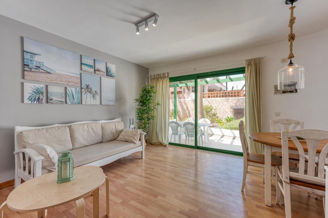 Homeforguest Apartment With Pool And Terrace 1 Min From The Beach Corralejo Bagian luar foto