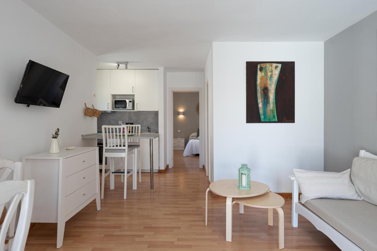 Homeforguest Apartment With Pool And Terrace 1 Min From The Beach Corralejo Bagian luar foto